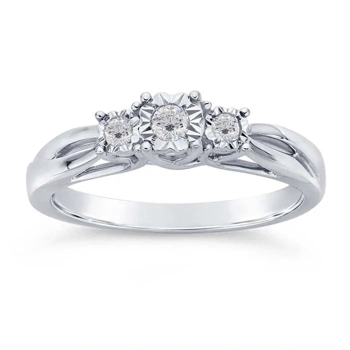 White Gold / Diamond Ring