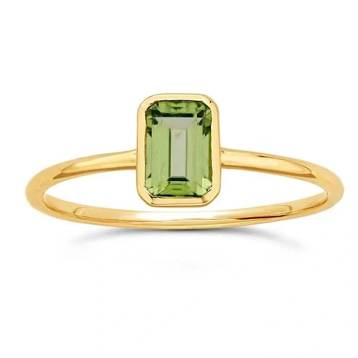 Yellow Gold / Emerald Cut Peridot Ring